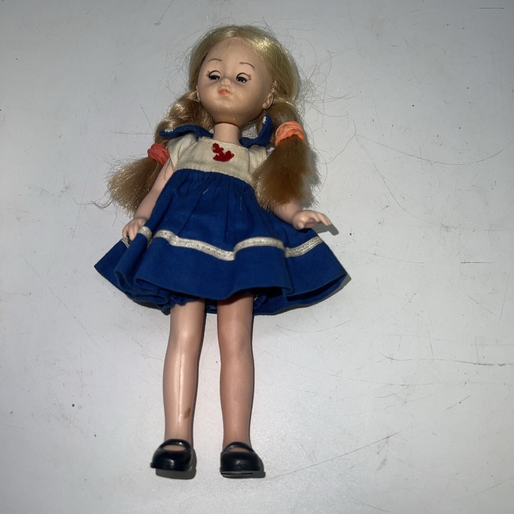 Vintage‎ 1977 Vogue Ginny Sailor Dress Blonde Sleep Eyes